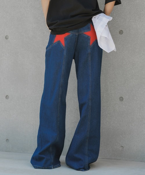 AO2(アオズ)の「Vintage-like Star Baggy Denim / ヴィンテージライク スターバギーデニム(デニムパンツ・レディース・ブラック/カーキ/レッド/レオパード・FREE)」の3枚目の写真