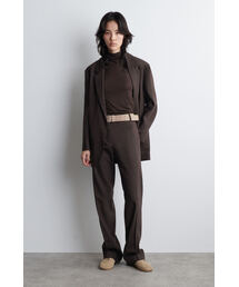 ミニマルレザートレーナー