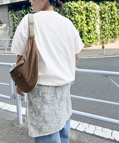 JOURNAL STANDARD（ジャーナルスタンダード）の「《追加6》シャーリングＴシャツ（Tシャツ/カットソー・レディース・ブラック系その他/ブラウン系その他/ホワイト・FREE）」の20枚目の写真