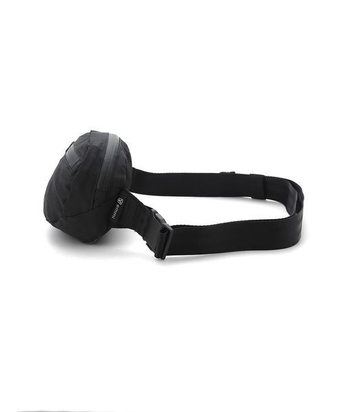 emmi（エミ）の「【emmi×KEEN】RECYCLE NYLON HIPBAG（ボディバッグ/ウエストポーチ・レディース・ブラック・F）」の7枚目の写真