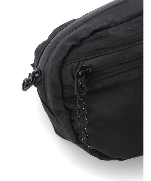 emmi（エミ）の「【emmi×KEEN】RECYCLE NYLON HIPBAG（ボディバッグ/ウエストポーチ・レディース・ブラック・F）」の10枚目の写真