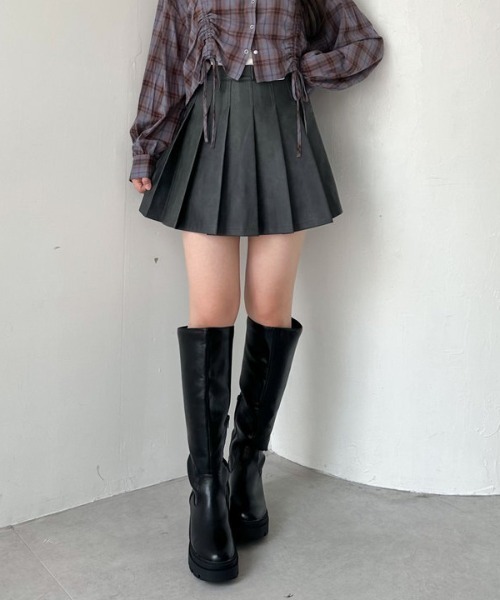 archives（アルシーヴ）の「【ＳＥＴＵＰ対応】フェイクレザープリーツミニスカート（スカート・レディース・ブラウン/ブラック・SMALL/MEDIUM）」の14枚目の写真