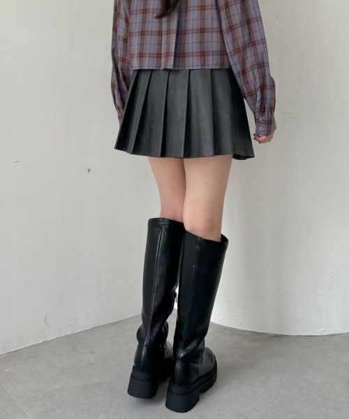 archives（アルシーヴ）の「【ＳＥＴＵＰ対応】フェイクレザープリーツミニスカート（スカート・レディース・ブラウン/ブラック・SMALL/MEDIUM）」の16枚目の写真