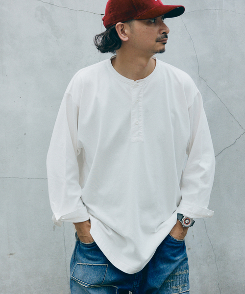 JOURNAL STANDARD relume(ジャーナルスタンダード レリューム)の「ガーメントダイ スリーピング ヘンリーネック Tシャツ(Tシャツ/カットソー・メンズ・キャメル/ホワイト/ブラックミックス・LARGE/MEDIUM)」の1枚目の写真