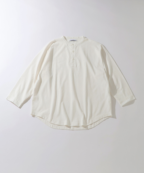 JOURNAL STANDARD relume(ジャーナルスタンダード レリューム)の「ガーメントダイ スリーピング ヘンリーネック Tシャツ(Tシャツ/カットソー・メンズ・キャメル/ホワイト/ブラックミックス・LARGE/MEDIUM)」の13枚目の写真