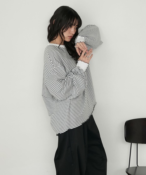 forksy.(フォルクシー)の「【forksy.】メローボリューム袖オーバーサイズボーダー長袖Tシャツ(Tシャツ/カットソー・レディース・グレー系/グリーン系/ブラウン系/ブラック系・FREE)」の10枚目の写真