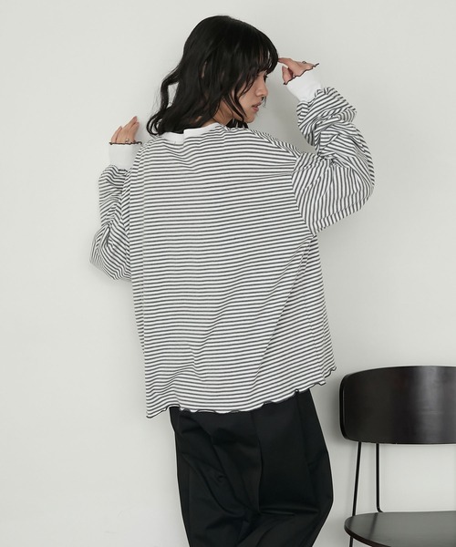 forksy.(フォルクシー)の「【forksy.】メローボリューム袖オーバーサイズボーダー長袖Tシャツ(Tシャツ/カットソー・レディース・グレー系/グリーン系/ブラウン系/ブラック系・FREE)」の11枚目の写真