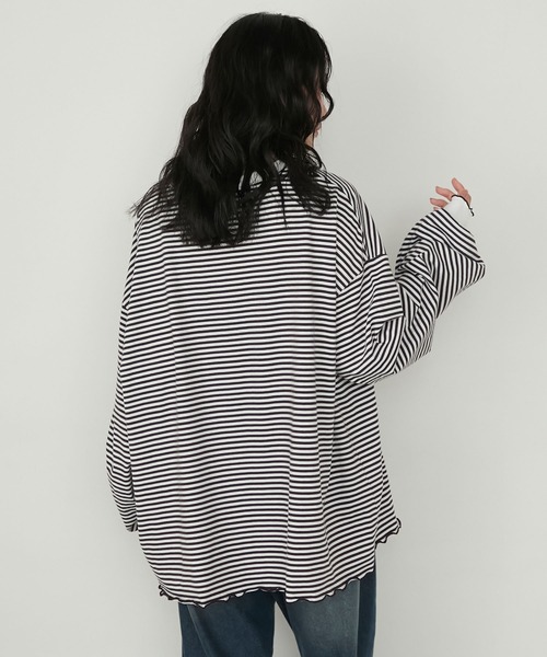 forksy.(フォルクシー)の「【forksy.】メローボリューム袖オーバーサイズボーダー長袖Tシャツ(Tシャツ/カットソー・レディース・グレー系/グリーン系/ブラウン系/ブラック系・FREE)」の20枚目の写真