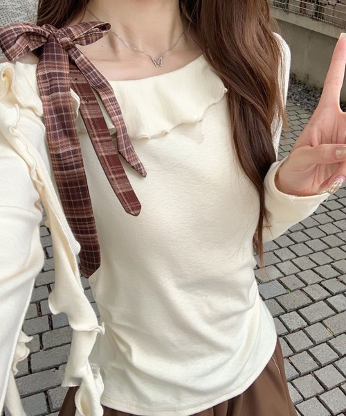 Lace Ladies(レースレディース)の「チェック柄 ストラップ リボン付き フリル トップス(Tシャツ/カットソー・レディース・アイボリー/ベージュ/パープル・FREE/S)」の6枚目の写真