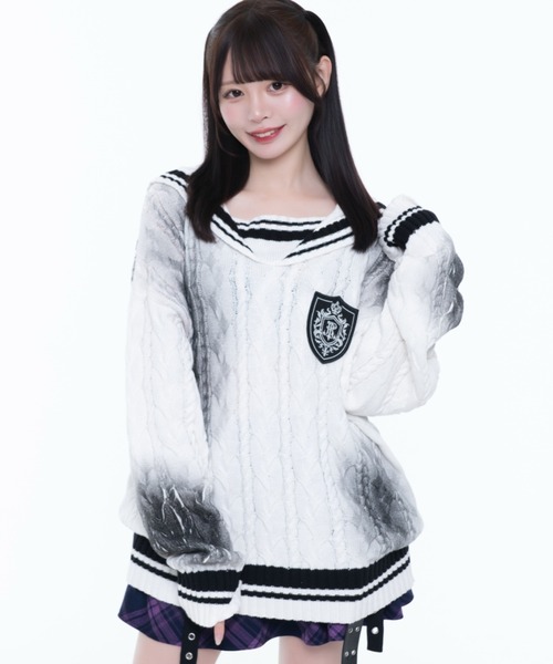 TRAVAS TOKYO(トラバス トウキョウ)の「『TRAVAS TOKYO/トラバス トーキョー』顔料加工セーラーカラーケーブルニット(ニット/セーター・レディース・ホワイト/ブラック・FREE)」の2枚目の写真