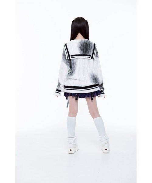 TRAVAS TOKYO(トラバス トウキョウ)の「『TRAVAS TOKYO/トラバス トーキョー』顔料加工セーラーカラーケーブルニット(ニット/セーター・レディース・ホワイト/ブラック・FREE)」の14枚目の写真
