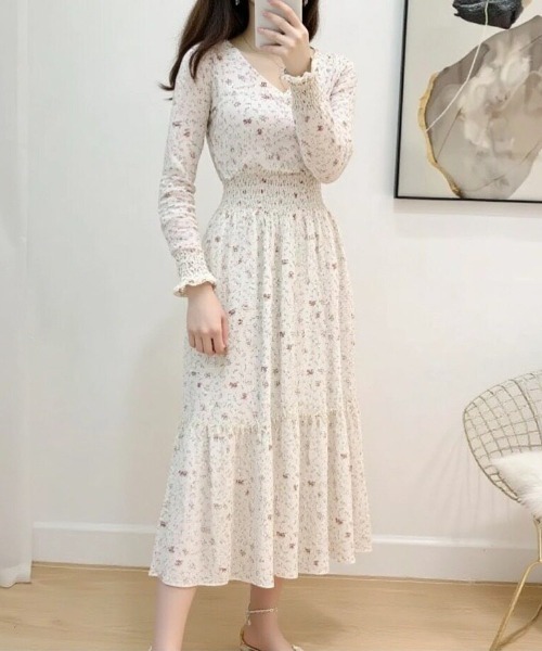 cammie（キャミー）の「フラワープリントウエストシャーリングワンピース（ワンピース・レディース・ピンク/ラベンダー/アイボリー・L/M）」の8枚目の写真