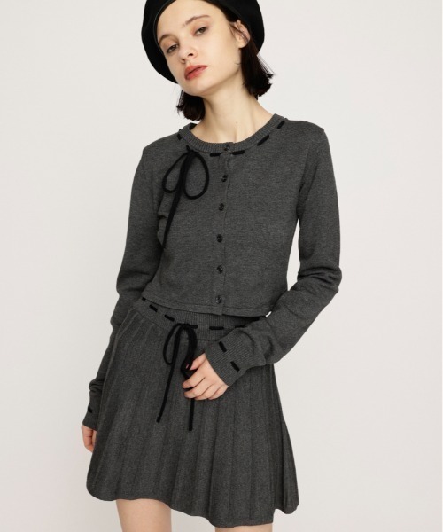 SLY(スライ)の「KNIT PLEATS SET UP ニット プリーツ セットアップ 秋服 冬服(ワンピース・レディース・ネイビー/杢グレー/アイボリー・1/2)」の3枚目の写真
