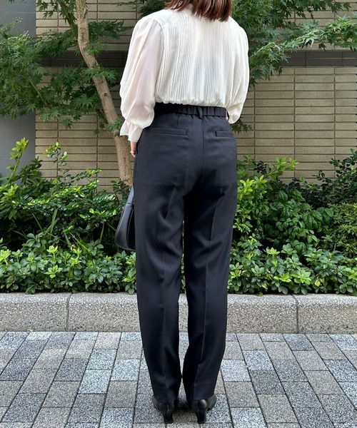 etre pret（エトレプレ）の「洗える！高機能ノータックテーパードパンツ ※セットアップ可（スーツパンツ・レディース・ネイビー/ブラック・7号/9号/11号/13号）」の22枚目の写真