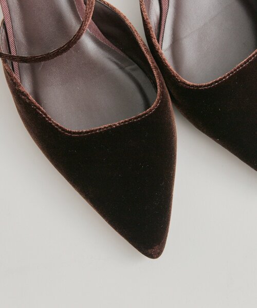 mystic(ミスティック)の「ポインテッドトゥ ベロアパンプス(パンプス・レディース・ブラウン/ブラック・36/37/38)」の16枚目の写真