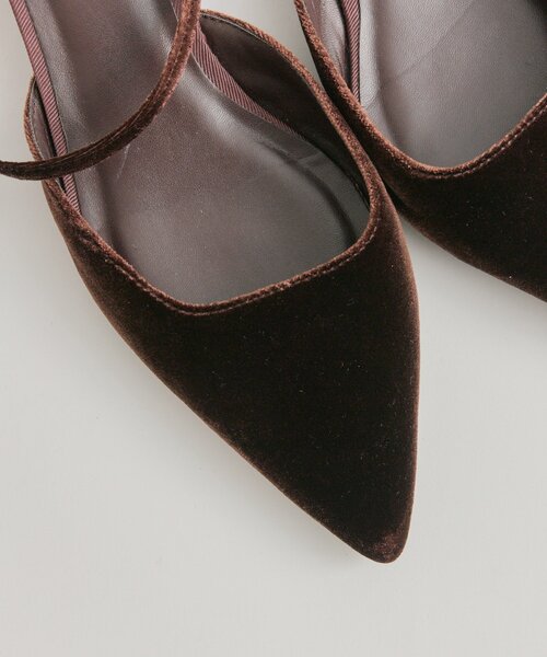 mystic(ミスティック)の「ポインテッドトゥ ベロアパンプス(パンプス・レディース・ブラウン/ブラック・36/37/38)」の18枚目の写真