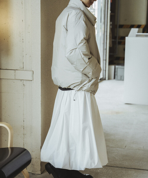 NANGA（ナンガ）の「NANGA × Firsthand/ナンガ 別注 オーロラテックス リサイクル ダウンジャケット / ショートダウン（ダウンジャケット/コート・レディース・ブラック/オフホワイト・S/M）」の11枚目の写真