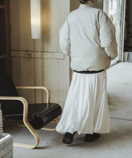 NANGA（ナンガ）の「NANGA × Firsthand/ナンガ 別注 オーロラテックス リサイクル ダウンジャケット / ショートダウン（ダウンジャケット/コート・レディース・ブラック/オフホワイト・S/M）」の12枚目の写真