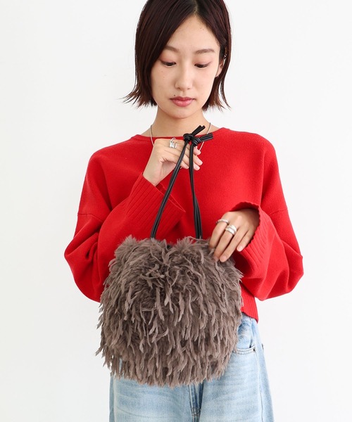 T・S・L（ティーエスエル）の「フェザーファー2way巾着ショルダーバッグ（ショルダーバッグ・レディース・アイボリー/ブラック/チャコール・FREE）」の3枚目の写真