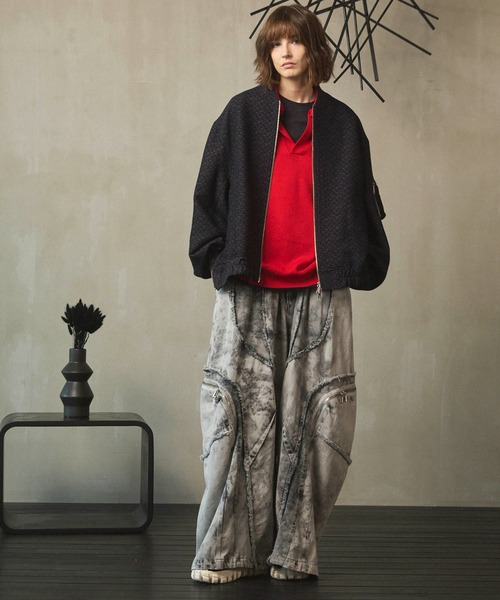 MAISON SPECIAL(メゾンスペシャル)の「《UNISEX》【Italian Dead Stock Fabric】Prime-Over MA-1 Bomber Jacket/プライムオーバーMA-1ボンバージャケット【MAISON SPECIAL/メゾンスペシャル】(MA-1・メンズ・ブラック/ダークネイビー/ベージュ/ネイビー/ブラウン/ダークブラック・2/1/0)」の10枚目の写真