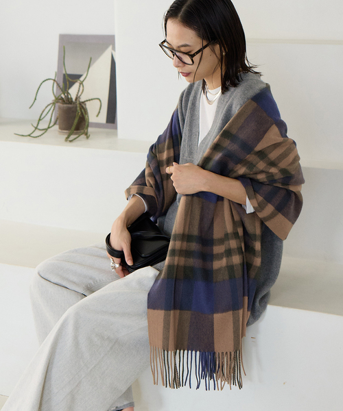 JOURNAL STANDARD(ジャーナルスタンダード)の「《WEB限定追加3》Cashmere ストール(ストール/ショール・レディース・ライトブルー/ブラウン系その他/ウッド・FREE)」の15枚目の写真