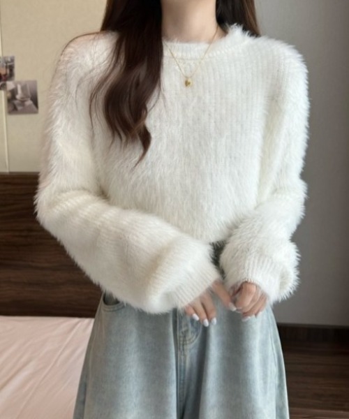 yuue' ( wear )(ユーイ)の「シャギーショートニットトップス(ニット/セーター・レディース・ブルー/ブラック/ベージュ/ホワイト・FREE)」の5枚目の写真