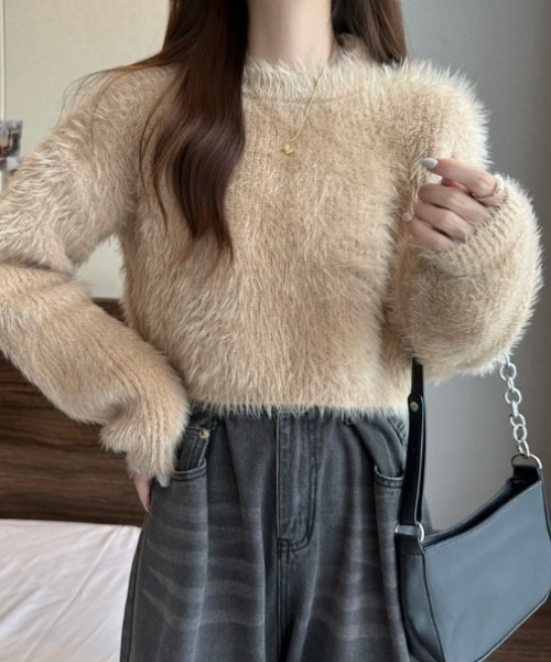 yuue' ( wear )(ユーイ)の「シャギーショートニットトップス(ニット/セーター・レディース・ブルー/ブラック/ベージュ/ホワイト・FREE)」の17枚目の写真