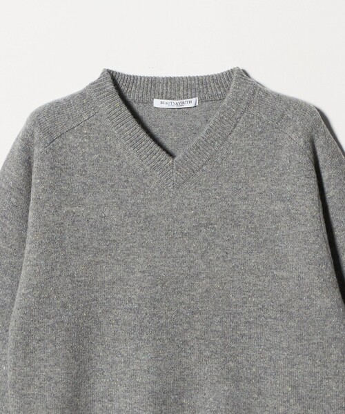 BEAUTY&YOUTH UNITED ARROWS（ビューティーアンドユースユナイテッドアローズ）の「ウールナイロンブレンド Vネックニットプルオーバー（ニット/セーター・レディース・ベージュ/ライトグレー・FREE）」の14枚目の写真
