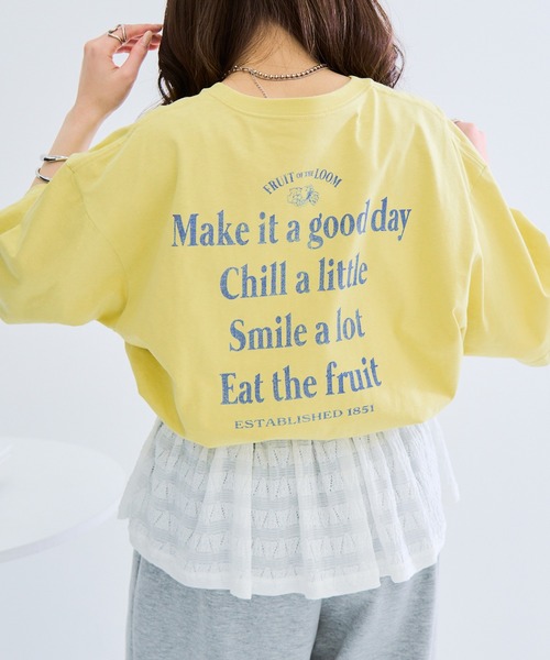 FRUIT OF THE LOOM(フルーツオブザルーム)の「【FRUIT OF THE LOOM】バックプリントシャツ 袖ワッペン(Tシャツ/カットソー・レディース・ホワイト/チャコールグレー/イエロー・L/M/S)」の16枚目の写真