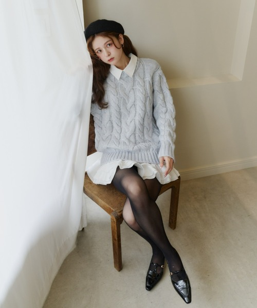 Olu.（オルドット）の「フリルレイヤードケーブルニット（ニット