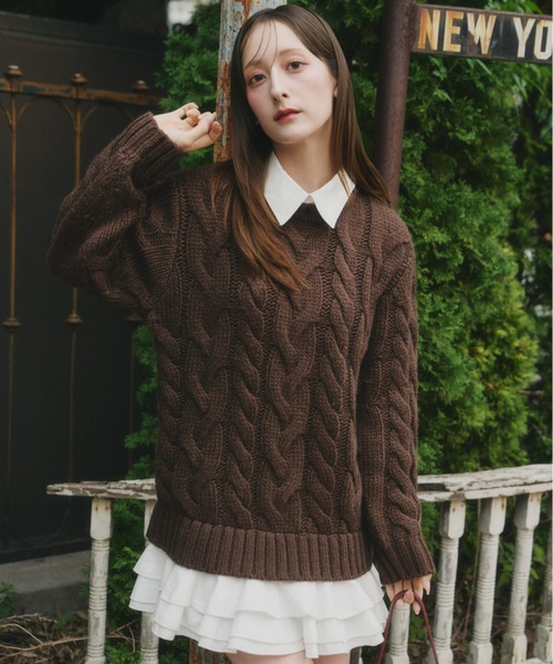 olu. フリルレイヤードケーブルニット フリルレイヤードケーブルニット（ニット/セーター）｜Olu