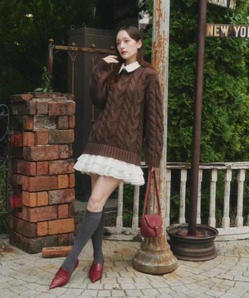 フリルレイヤードケーブルニット（ニット/セーター）｜Olu