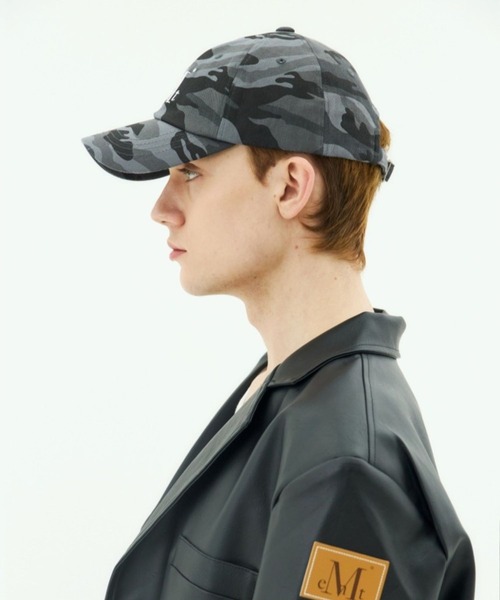 MUCENT（ムセント）の「★K-POPアイドル着用　MUCENT／シグネチャーカモCAP（キャップ・レディース・グレー/カーキ・FREE）」の6枚目の写真