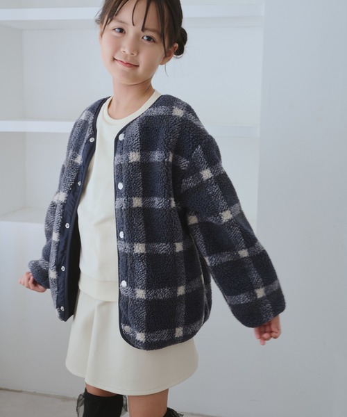 ROPE' PICNIC(ロペピクニック)の「【KIDS/キッズ】リバーシブルチェックボアブルゾン(ブルゾン・キッズ・ネイビー/ベージュ・S/M/L)」の9枚目の写真