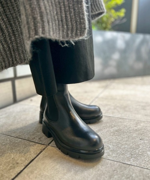 Scrap Book(スクラップブック)の「【SOFI】サイドゴアブーツ(ブーツ・レディース・ブラック・36/37/38)」の1枚目の写真