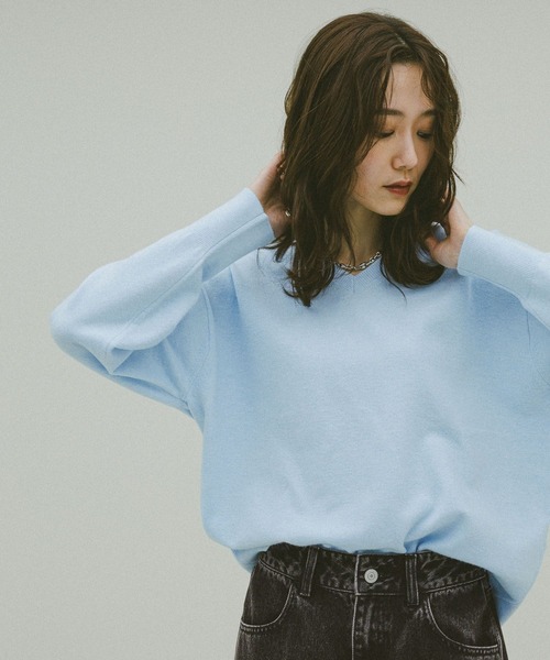 GLOBAL WORK(グローバルワーク)の「ふわふわHugmeVネックプルオーバー/581170(ニット/セーター・レディース・レッド/ダークブラウン/ライトグレー/グレー系その他/ライトブルー/ネイビー/ライトイエロー/ライトピンク・MEDIUM/LARGE)」の1枚目の写真