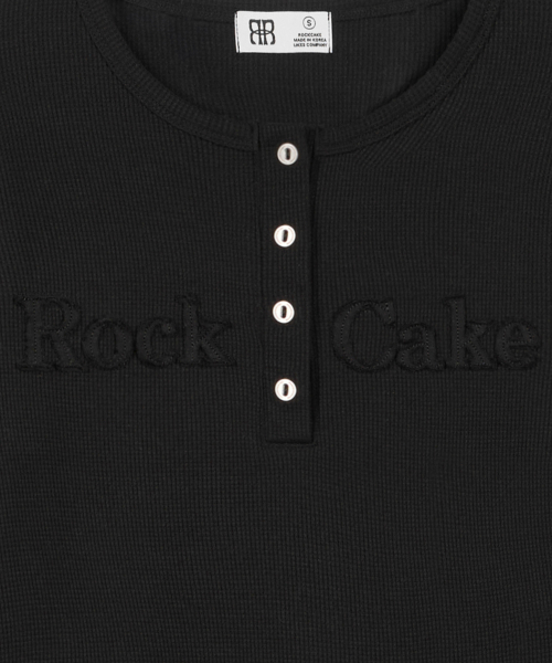 ROCKCAKE(ロックケーキ)の「Applique Logo Button Top - Black(Tシャツ/カットソー・レディース・その他・SMALL)」の5枚目の写真