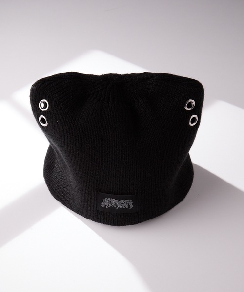 Cat ear metal eyelet knit beanie / キャットイヤー メタル