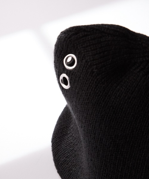 Cat ear metal eyelet knit beanie / キャットイヤー メタル