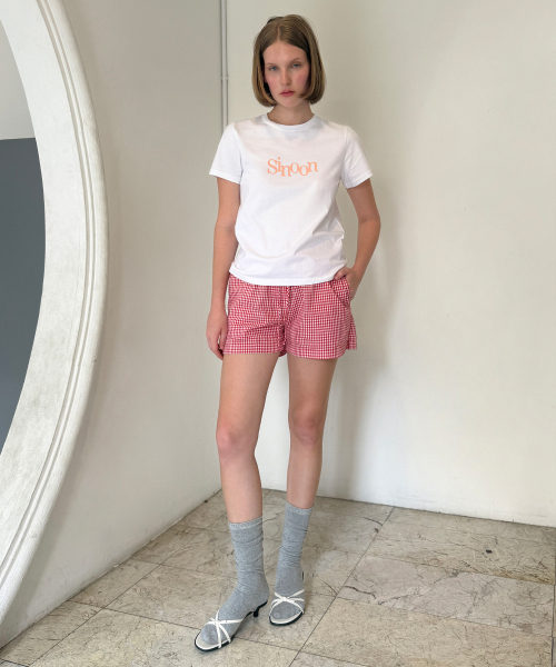 SINOON（シヌーン）の「Basic Point Label Shorts (Red)（その他パンツ・レディース・レッド・FREE）」の2枚目の写真