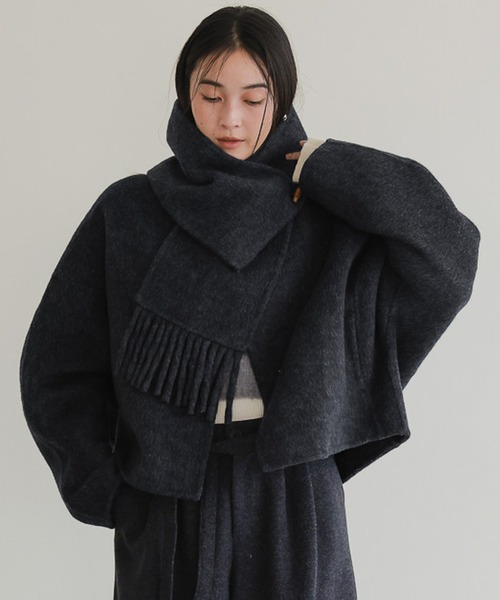 マフラー付きショートコート（ノーカラーコート）｜TENTO（テント）の