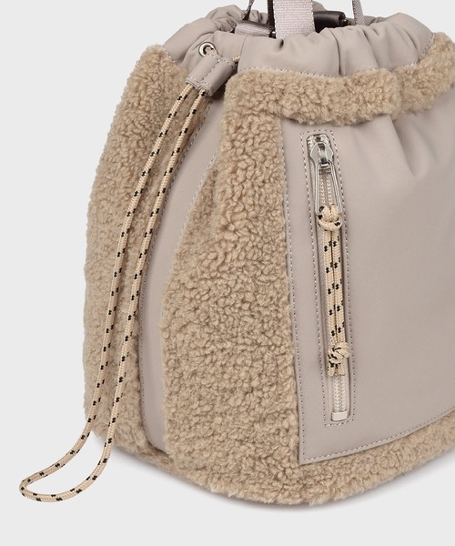 Paul Smith（ポールスミス）の「PS Psul Smith ボア ショルダーバッグ / 455001 WB160S（ショルダーバッグ・レディース・ブラック/ベージュ・FREE）」の4枚目の写真