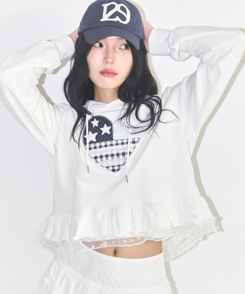 ILLIGO(イリゴ)の「タイニーレース フードパーカー ホワイト(パーカー・レディース・その他・SMALL/MEDIUM)」の1枚目の写真