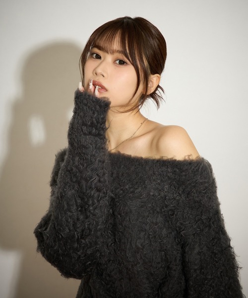 apres jour mignon（アプレジュールミニョン）の「マシュマロスリット入りニット（ニット/セーター・レディース・ボルドー/チャコールグレー/オフホワイト/ブラック・フリー/LARGE）」の16枚目の写真