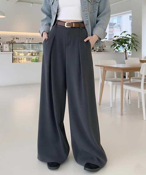 cammie（キャミー）の「タック入りワイドスラックス（スラックス・レディース・グレー/ブラック/ブラウン・F）」の7枚目の写真