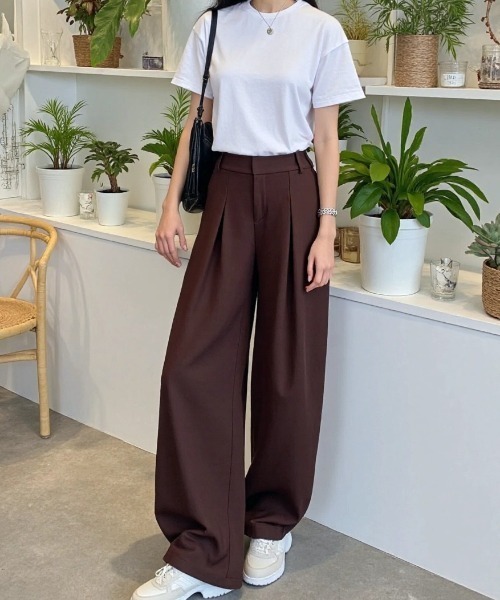 cammie（キャミー）の「タック入りワイドスラックス（スラックス・レディース・グレー/ブラック/ブラウン・F）」の5枚目の写真