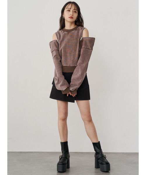 MURUA(ムルーア)の「2WAYジップスウェット(スウェット・レディース・ブラウン/ホワイト/ブラック・FREE)」の7枚目の写真