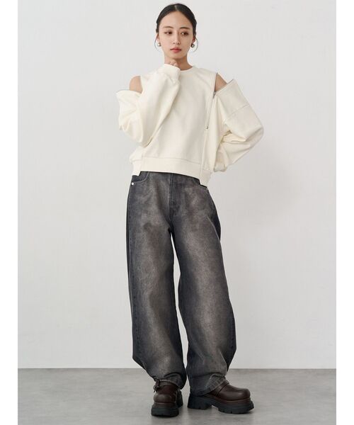 MURUA(ムルーア)の「2WAYジップスウェット(スウェット・レディース・ブラウン/ホワイト/ブラック・FREE)」の12枚目の写真