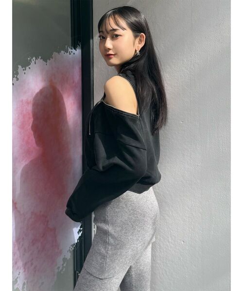 MURUA(ムルーア)の「2WAYジップスウェット(スウェット・レディース・ブラウン/ホワイト/ブラック・FREE)」の16枚目の写真