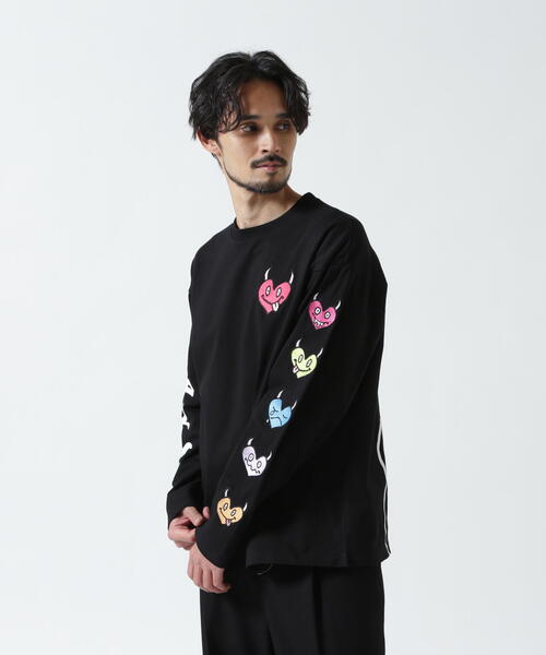 maxsix(マックスシックス)の「maxsix(マックスシックス)HEART SLEEVES L/S TEE(Tシャツ/カットソー・メンズ・ブラック/ホワイト・L/M)」の1枚目の写真